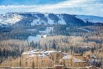 Your prime ski-in, ski-out location is directly adjacent to the slopes and overlooks the Elk Camp Gondola